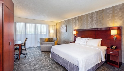 Room, 1 King Bed with Sofa bed, Balcony