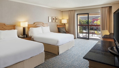 Room, 2 Queen Beds, Balcony (VIew)