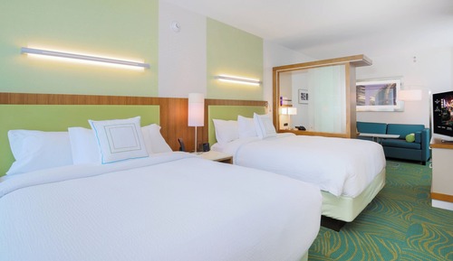 Suite, Multiple Beds