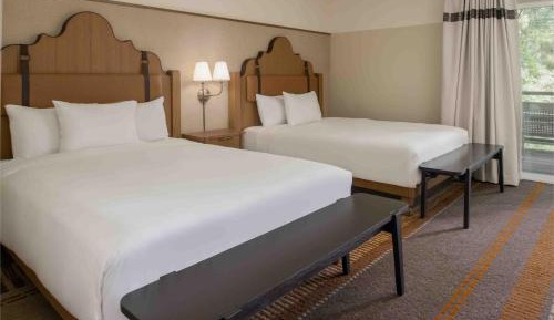 Queen Room with Two Queen Beds - Disability Access