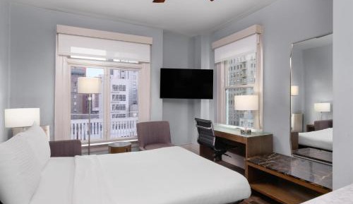 King Suite with Sofa Bed - Non-Smoking