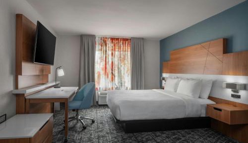 King Suite with Sofa Bed