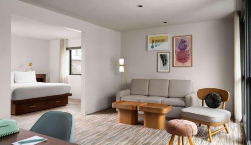One-Bedroom King Suite with Pool View