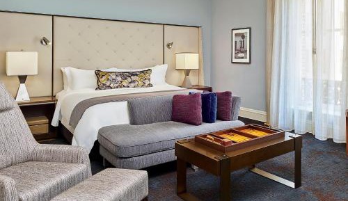 Junior Suite Studio Style, 1 Bedroom Studio Suite, 1 King