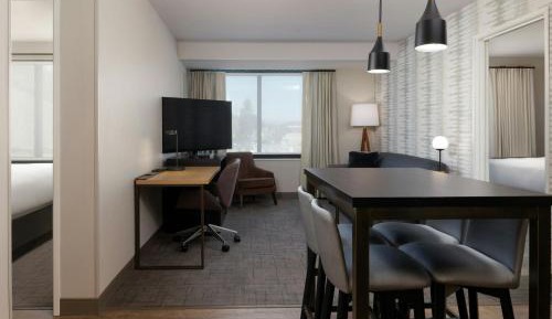 Two-Bedroom Suite