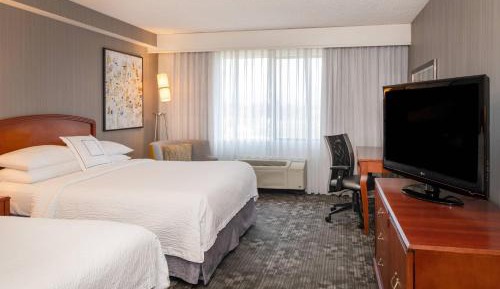 Queen Room with Two Queen Beds - Non-Smoking