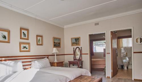 Double or Twin Room with Private Bathroom