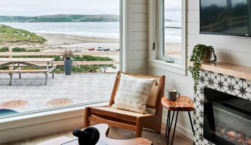Deluxe Bungalow with Sea View