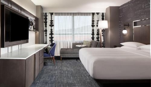 Standard King Room