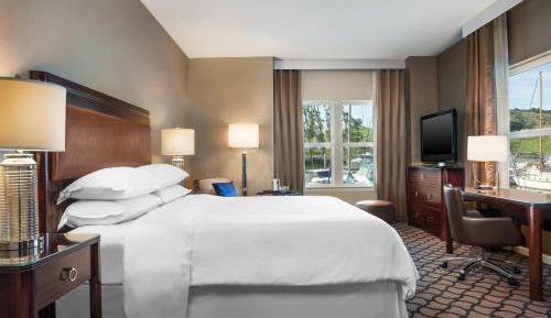 Superior Corner King Room - Mobility Accessible with Roll-In Shower