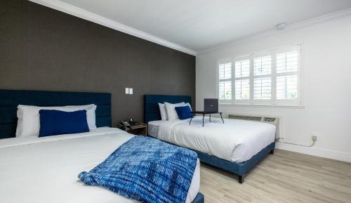 Queen Room with Two Queen Beds