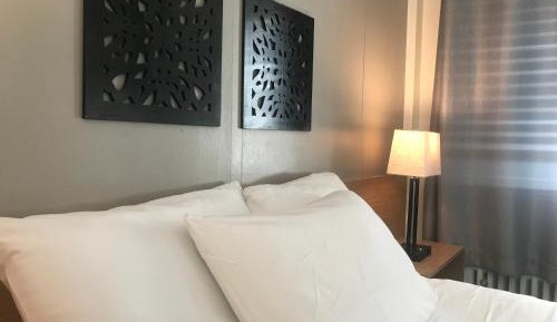 Petite Double Room with One Double Bed