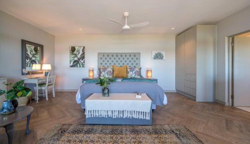 Studio Apartment with Sea View