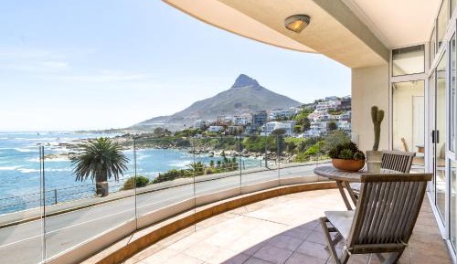 Apartment with Sea View