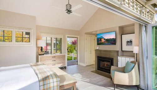 Premier Cottage with Garden View 