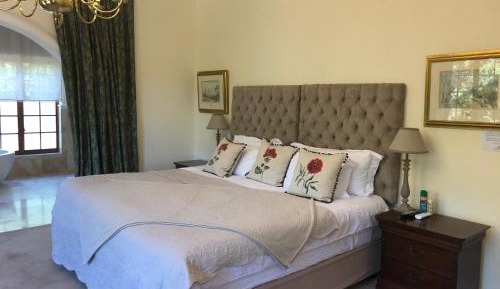 Superior King Suite