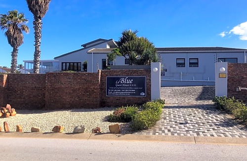 Bluewater Bay Hotel | Le Blue Guesthouse