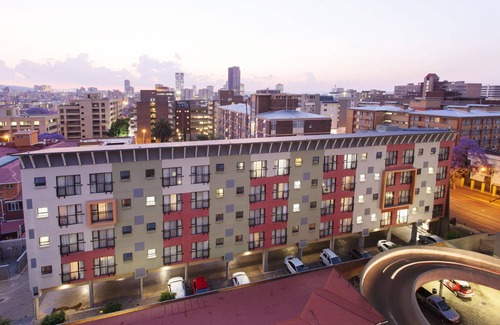 Arcadia Hotel | Akanani Apartments