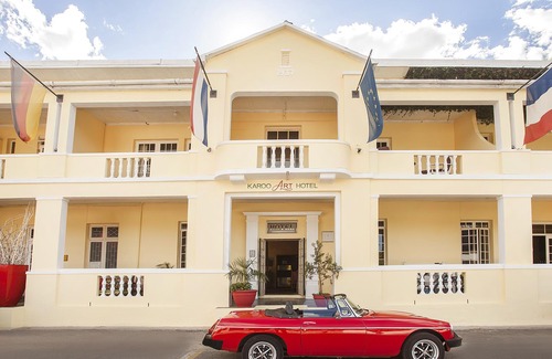 Barrydale Hotel | Karoo Art Hotel