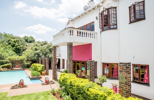 Linden Hotel | 5th Avenue Gooseberry Guest House