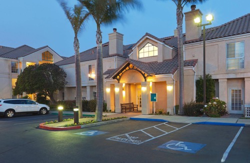 San Bruno Hotel | Sonesta ES Suites San Francisco - Airport