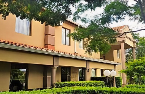 Constantia Park Hotel | Constantia Manor Guest House