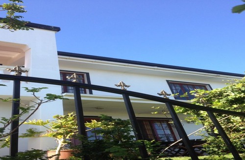 Gordon's Bay Hotel | Helderberg Guesthouse