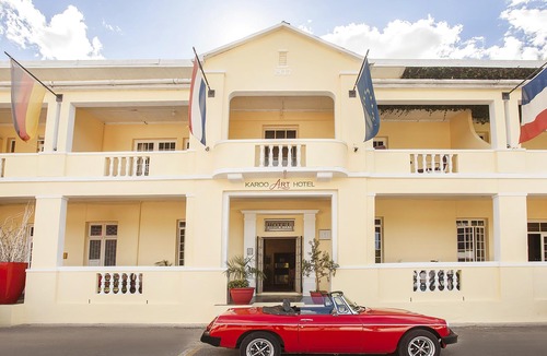 Barrydale Hotel | Karoo Art Hotel