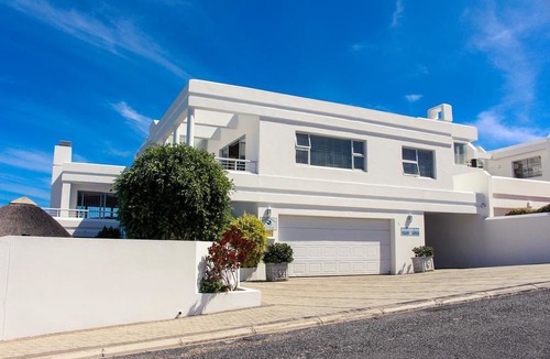 Vermont Hotel | Dolphin House Apartments