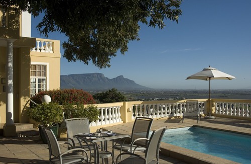 Muizenberg Hotel | Colona Castle