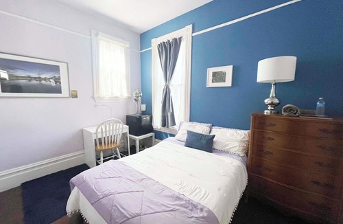 Prescott House | B-Love's Guest House