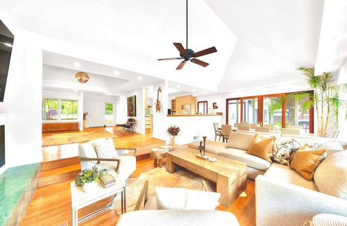 Freestone House | Zegarra Estate