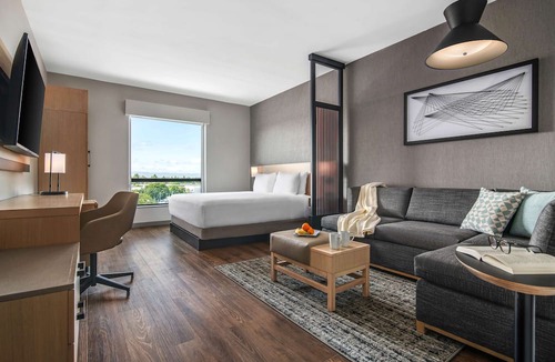 Newark Hotel | Hyatt Place Newark/Silicon Valley