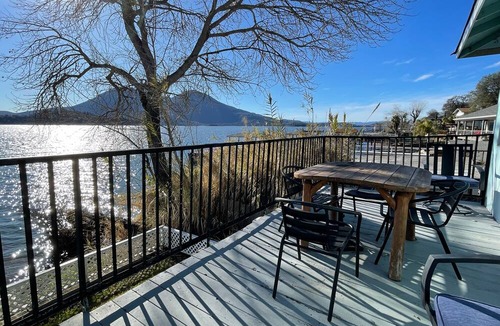 Clear Lake Hotel | OMEO Clearlake Oaks