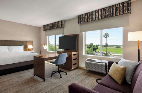 Stockton Hotel | Hampton Inn Stockton, Ca