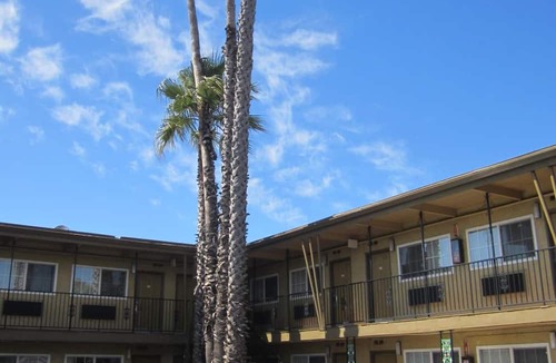 Chinatown Hotel | Civic Center Lodge