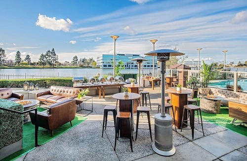 Redwood Shores House | Pet-friendly Property! Three Comfortable Units with Scenic Views, Outdoor Pool!