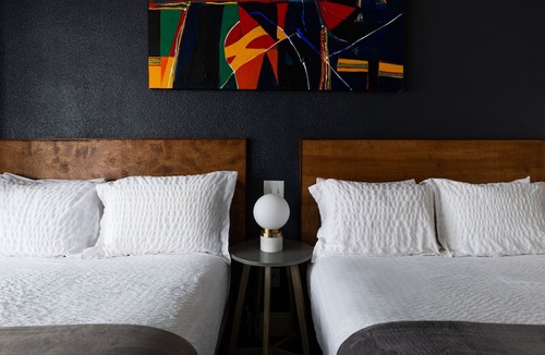 Lower Haight Hotel | The Metro Hotel