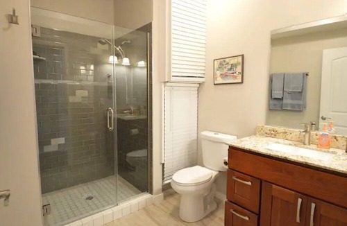 Downtown Apartment | 8406 - Penthouse Studio with Elevator & Parking near SFO