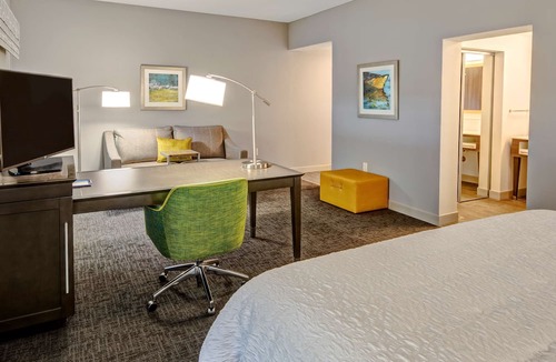 North San Jose Hotel | Hampton Inn & Suites San Jose Airport