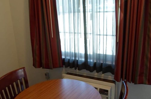 Morgan Hill Hotel | Economy Inn Morgan Hill