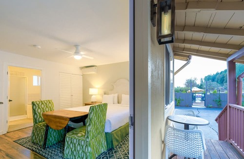 Calistoga Hotel | The Inn on Pine