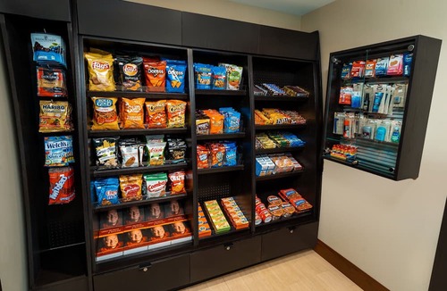 Newark Hotel | Staybridge Suites Newark - Fremont by IHG
