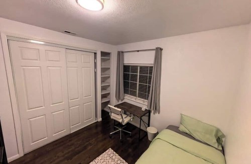 Fair Oaks Bed & Breakfast | Olive Startup House Menlo Park