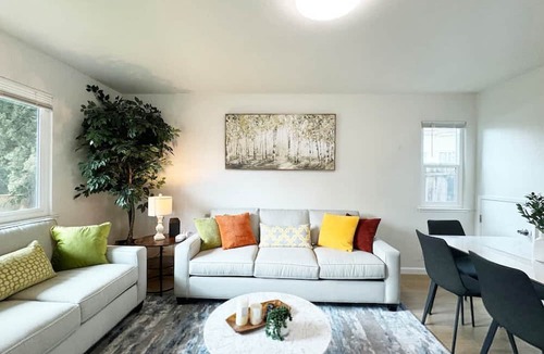 Northside House | Comfortable 4BR Heart Downtown SJ Central AC Sjsu