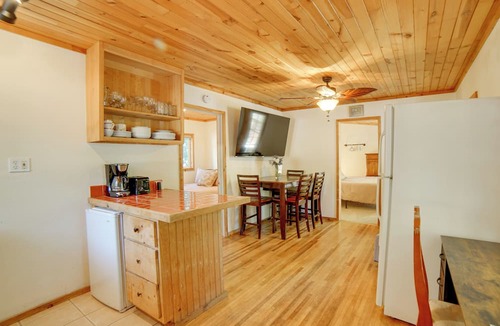 Lake County Cottage | Walk to Golf Course: Cobb Mountain Nature Escape