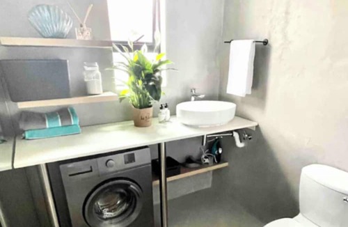 Franschhoek Apartment | Sensory Escape- One bedroom apartment in charming Franschhoek with WiFi