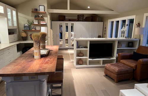 The Willows Cottage | Nice cottage in Menlo Park close to Stanford University & Hospital & Facebook
