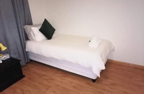 Pietermaritzburg Apartment | Serene 3-bedroom apartment with WiFi in Pietermaritzburg