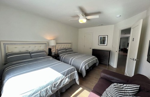 Sunset District House | Modern 3 bedroom 2 bath on Private flat on 2nd floor. Heart of the Sunset!